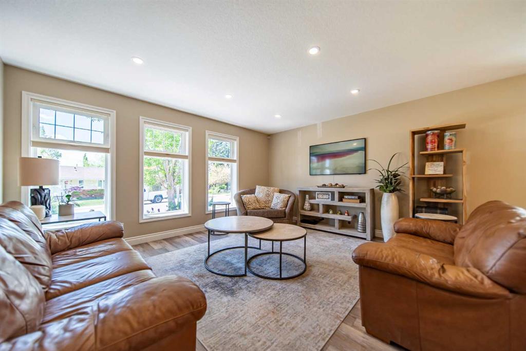 Fifth View of 310 Silver Ridge Crescent NW, Silver Springs, Calgary, Alberta, T3B3T5