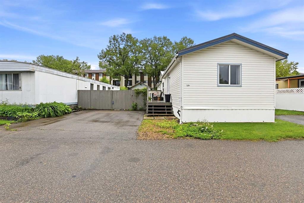 221, 5029 34 Street , A2323334, Alberta,