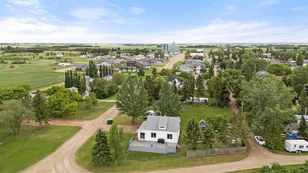 417 Hanson Street , A2323378, Alberta,