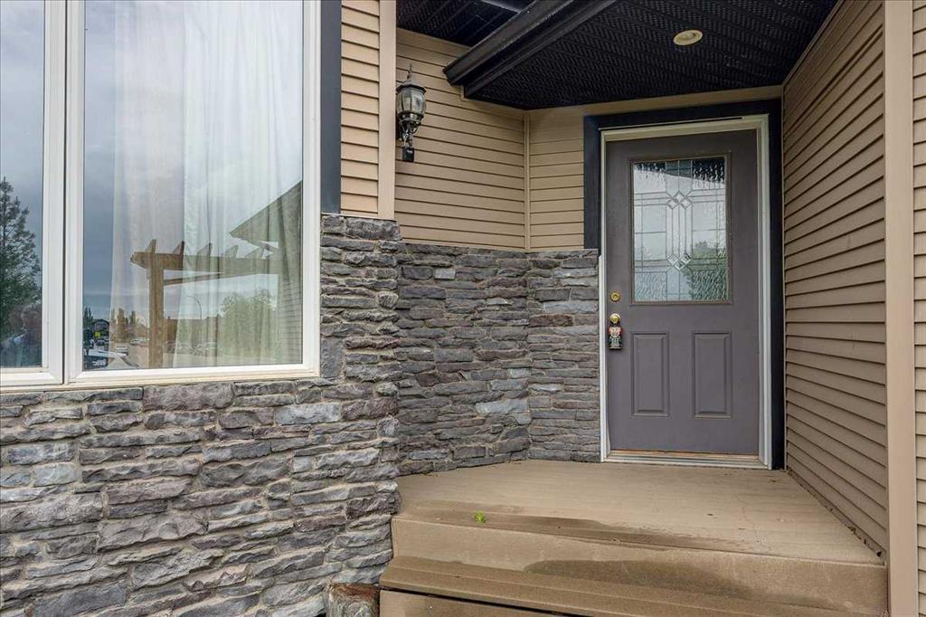 Fifth View of 114 Jenner Crescent , Johnstone Crossing, Red Deer, Alberta, T4P 0E4