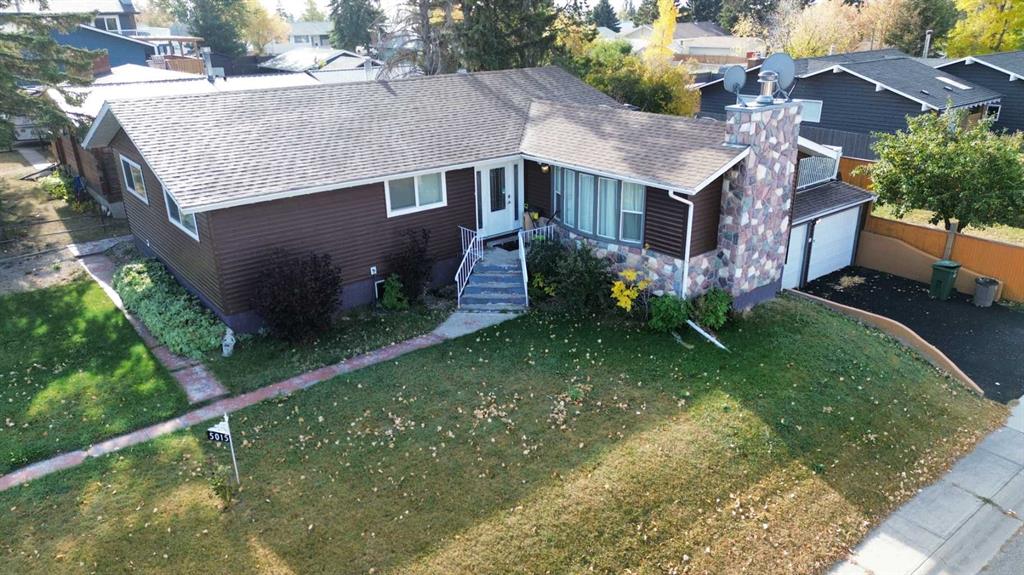 Third View of 5015 35 Street , Southeast Innisfail, Innisfail, Alberta, T4G 1H5