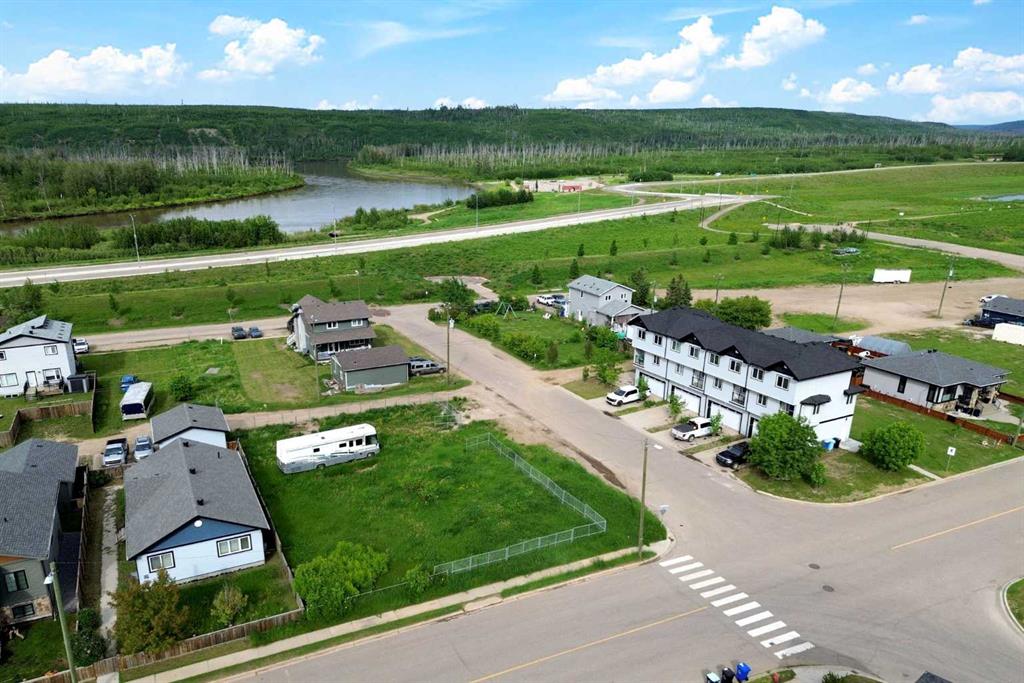 Second View of 7204 Bulyea Avenue , Waterways, Fort McMurray, Alberta, T9H 1B3