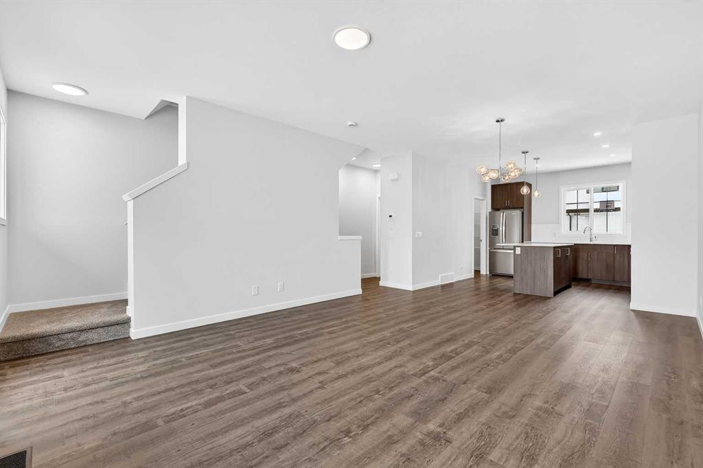 Fifth View of 204, 1750 Rangeview Drive SE, Rangeview, Calgary, Alberta, T3S 0X3