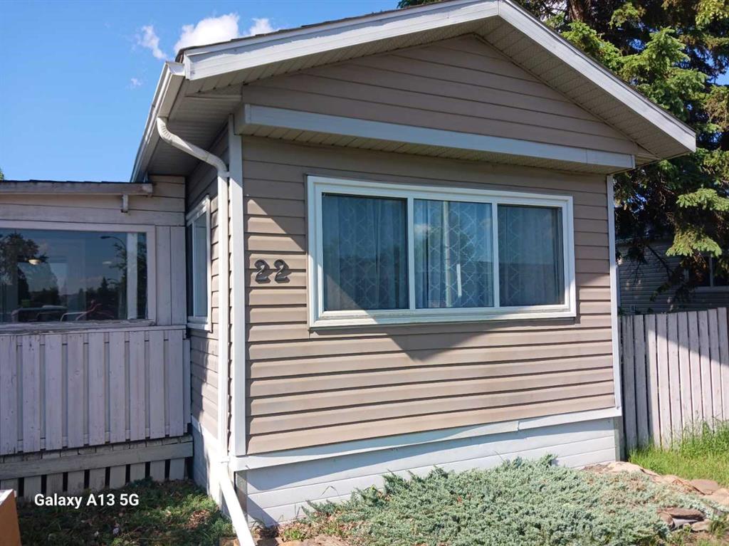 22, 4922 Womacks Road , A2323575, Alberta,