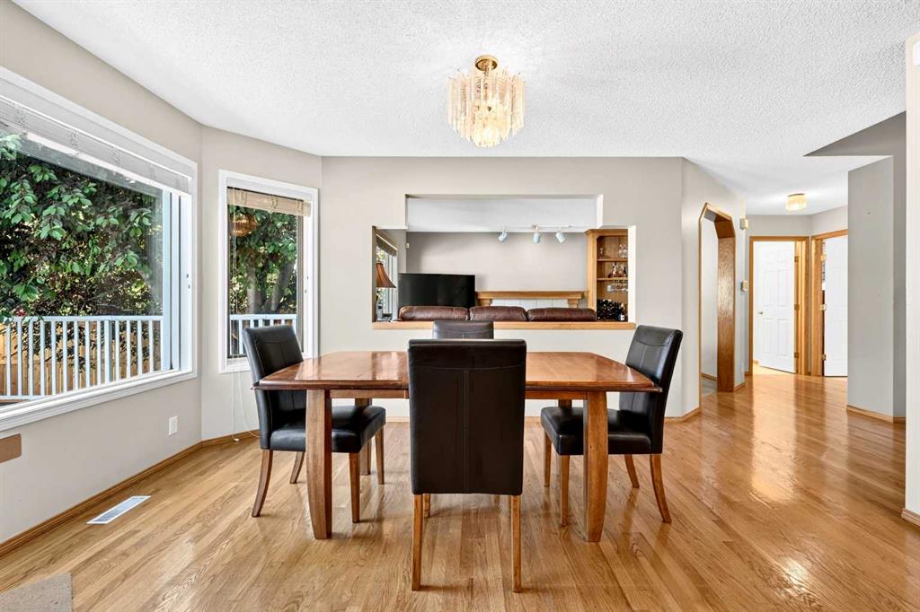 Fourth View of 72 Douglas Park Boulevard SE, Douglasdale/Glen, Calgary, Alberta, T2Z 2K9