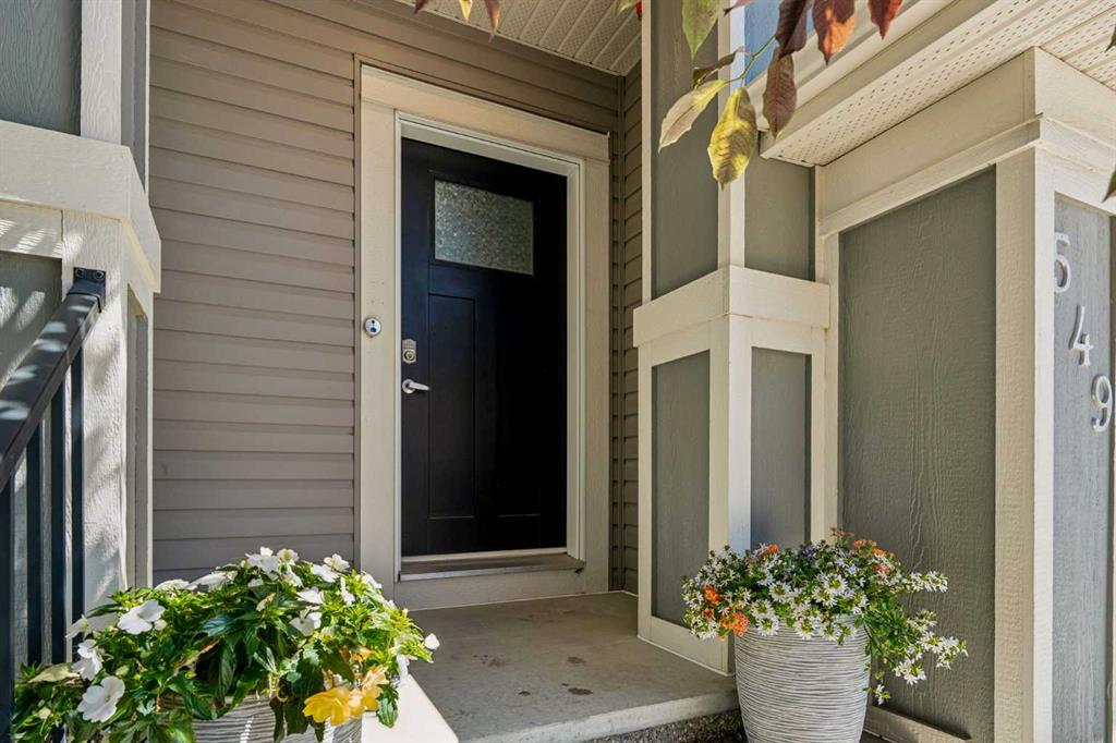 Fourth View of 549 Hillcrest Road SW, Hillcrest, Airdrie, Alberta, T4B4H6