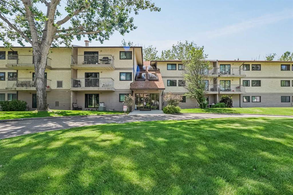 304, 855 Columbia Boulevard W, A2323645, Alberta,