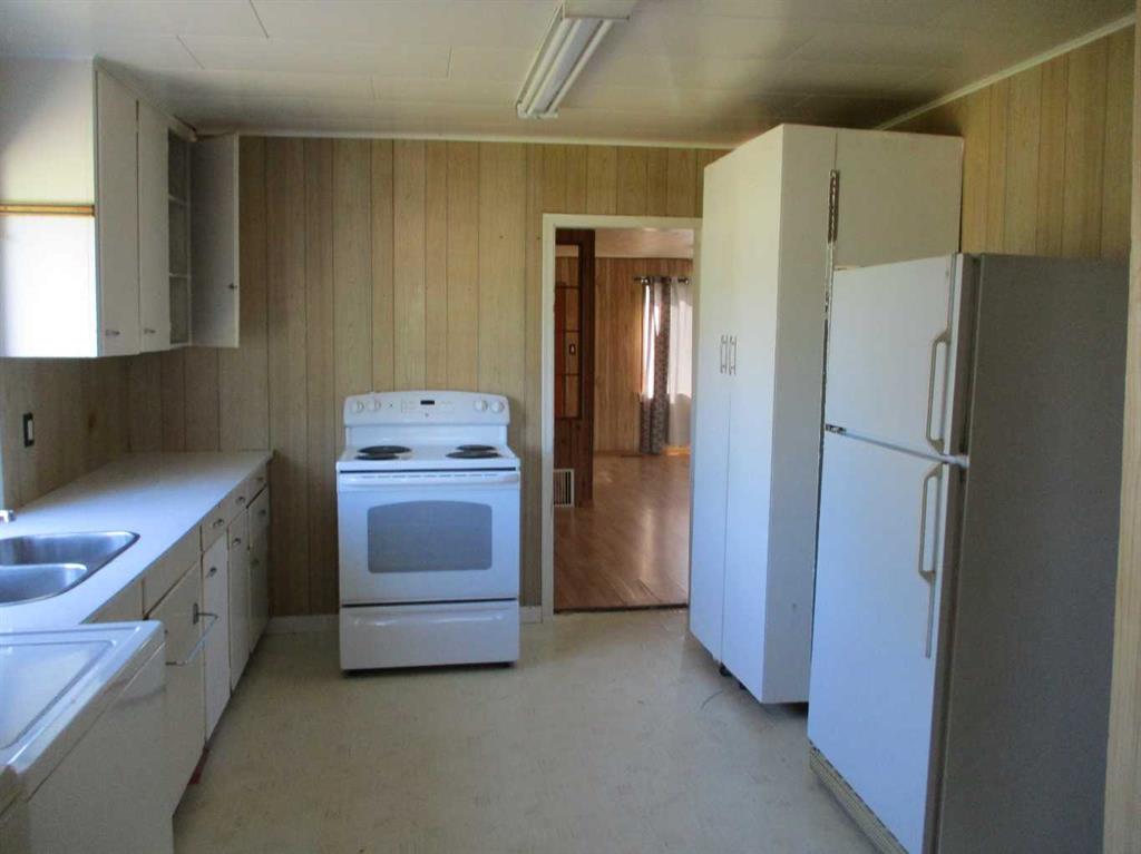 Fifth View of 322 7th Avenue SE, NONE, Manning, Alberta, T0H 2M0
