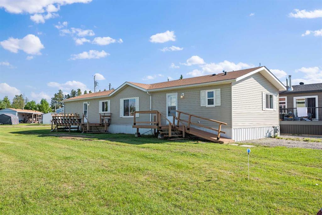 8 Trochu Avenue , A2323665, Alberta,
