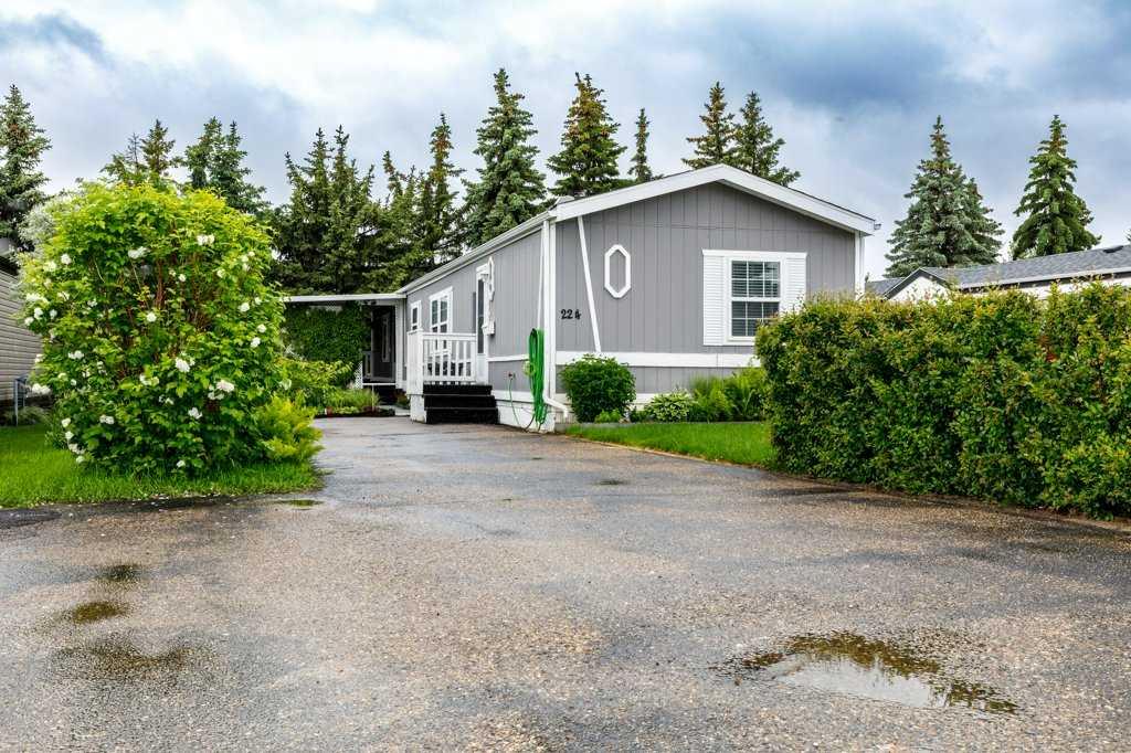 224, 37543 England Way , A2323686, Alberta,