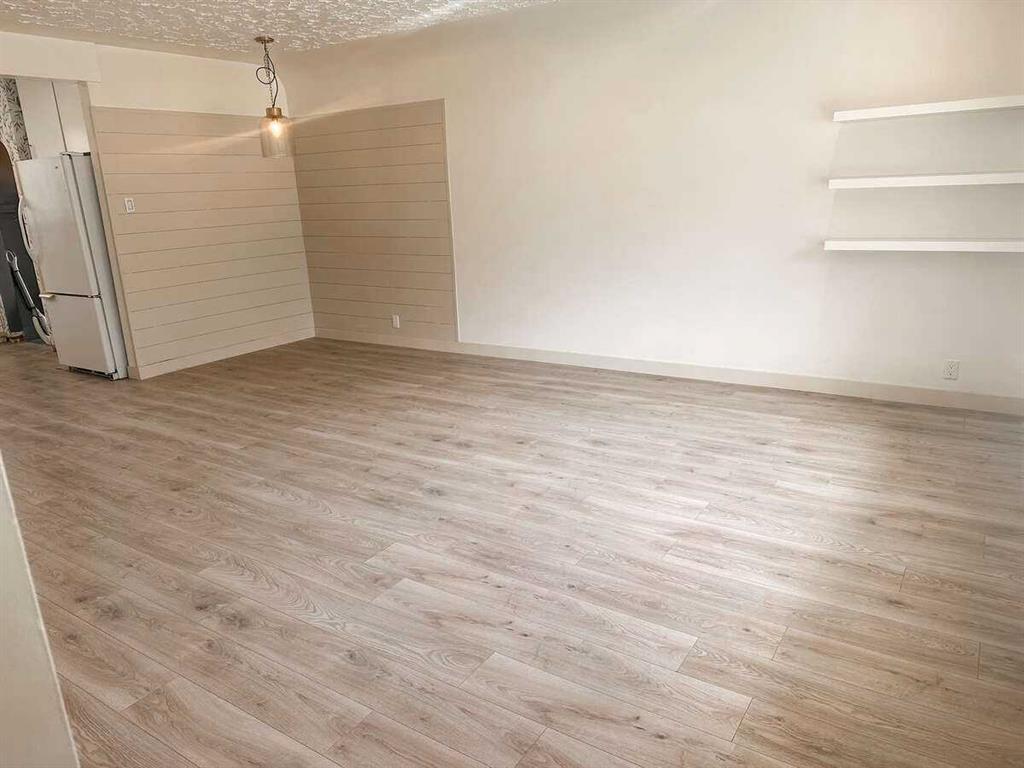 Fifth View of 5009 51 Avenue , NONE, Taber, Alberta, T1G 1N3