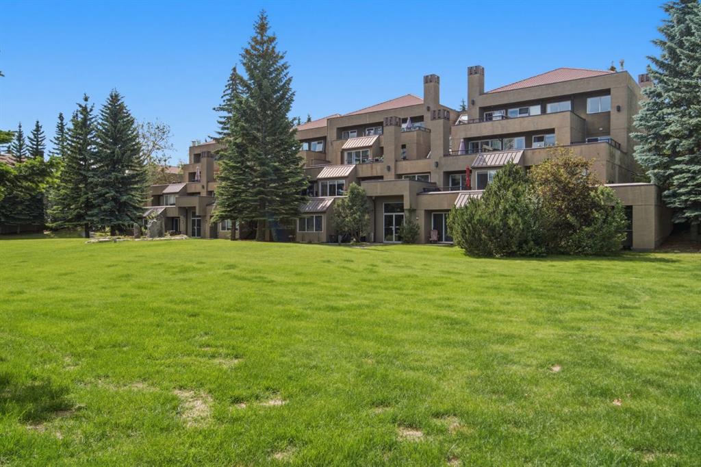 Second View of 10, 215 Village Terrace SW, Patterson, Calgary, Alberta, T3H 2L4