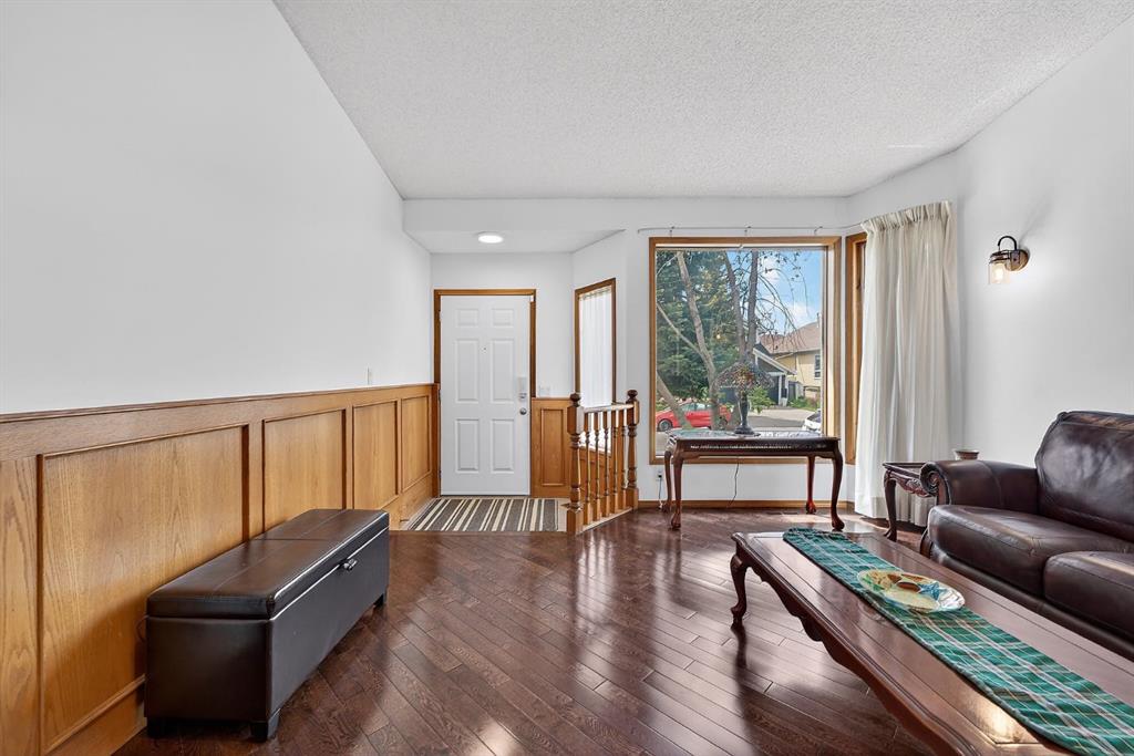 Fourth View of 70 Pasadena Gardens NE, Monterey Park, Calgary, Alberta, T1Y 6M8