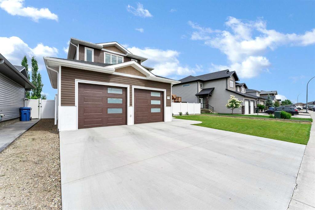 Third View of 100 Somerside Way SE, Southland, Medicine Hat, Alberta, T1B0M2
