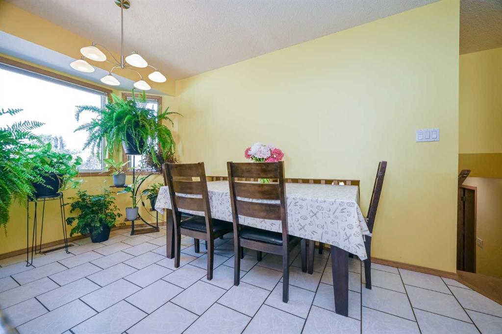 Fifth View of 9110 107 Avenue , Crystal Heights, Grande Prairie, Alberta, T8X1H9