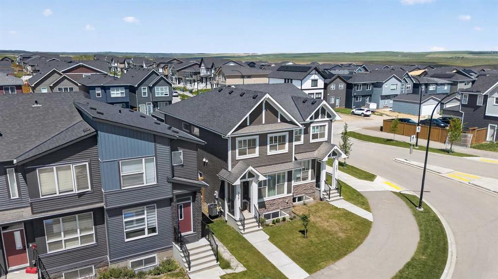 Third View of 257 Edith Green NW, Glacier Ridge, Calgary, Alberta, T3R2G3