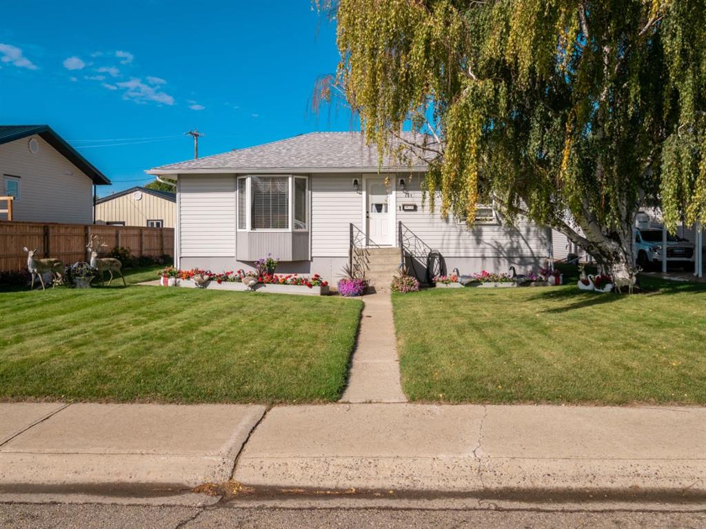 107 9 Street N, A2323917, Alberta,