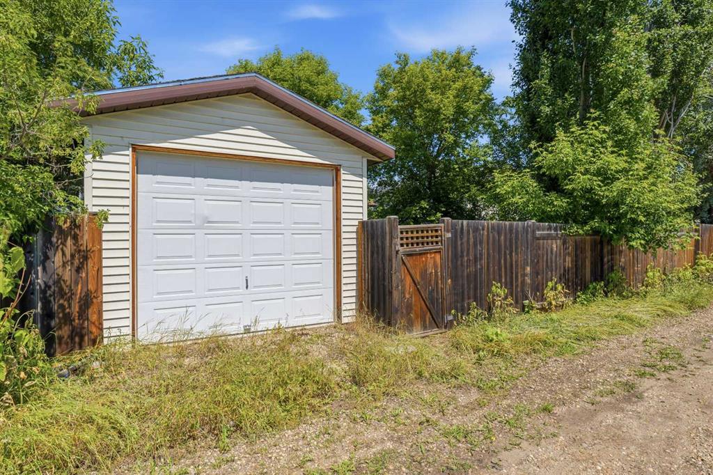 Fifth View of 78 Harolds Hollow , NONE, Whitecourt, Alberta, T7S 1C4