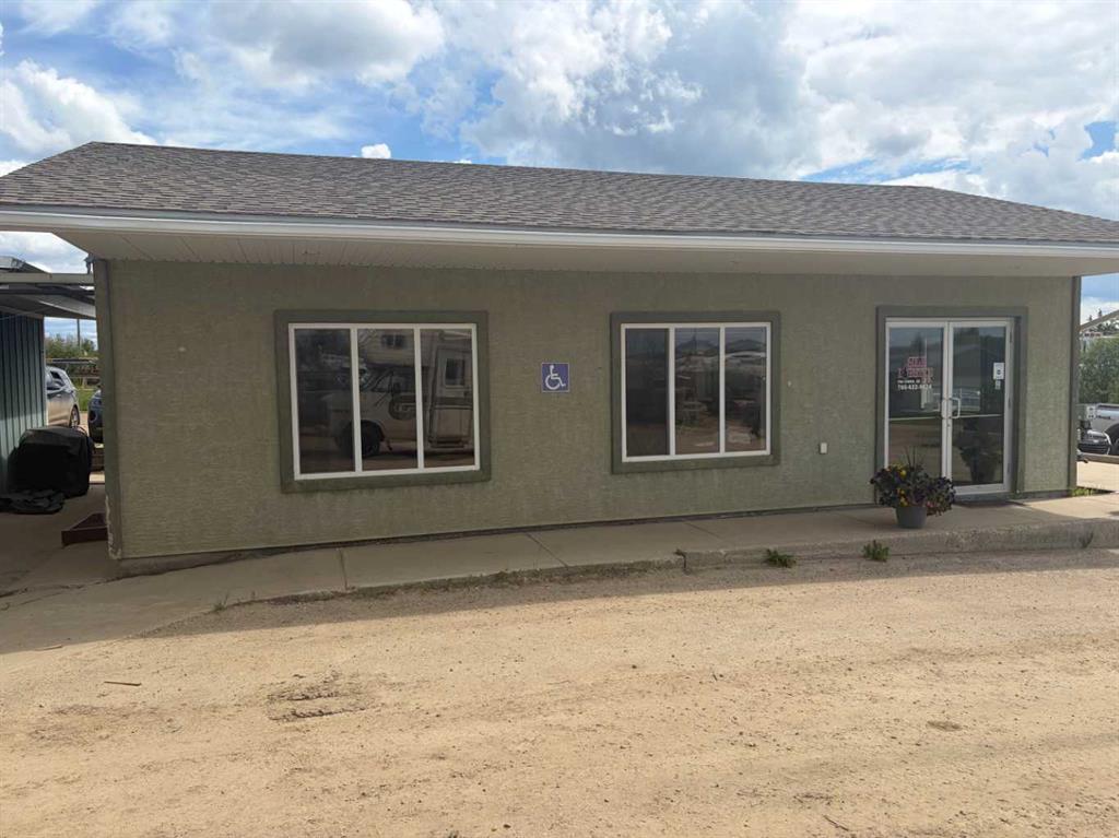 Fifth View of 300 1B Avenue , NONE, Fox Creek, Alberta, T0H 3Z0