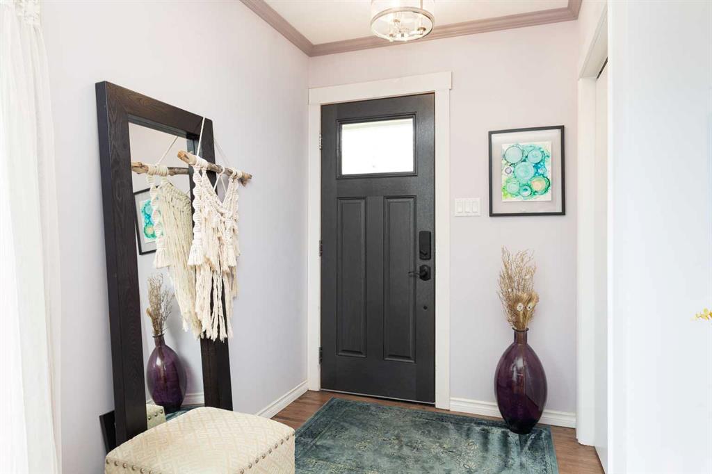 Third View of 1606 18 Street S, Agnes Davidson, Lethbridge, Alberta, T1K 2B4