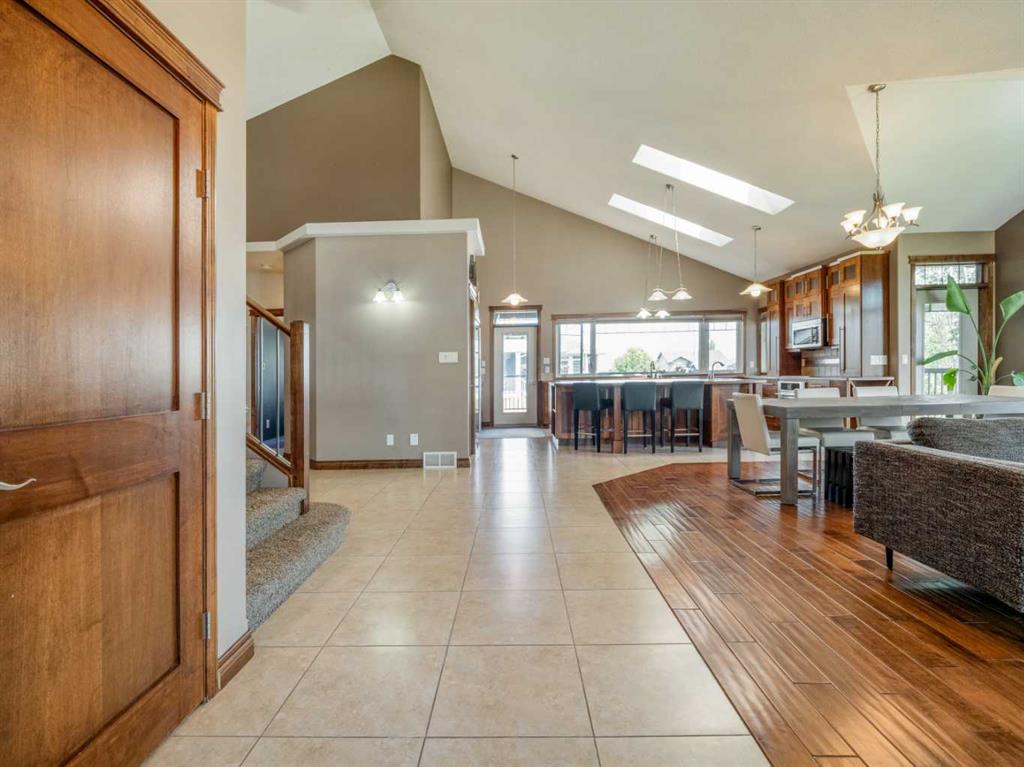 Fifth View of 4639 62A Avenue , NONE, Taber, Alberta, T1G 2J5