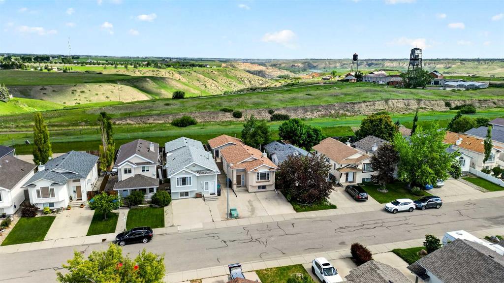 Fifth View of 59 Heritage Lane W, Heritage Heights, Lethbridge, Alberta, T1K 7S4
