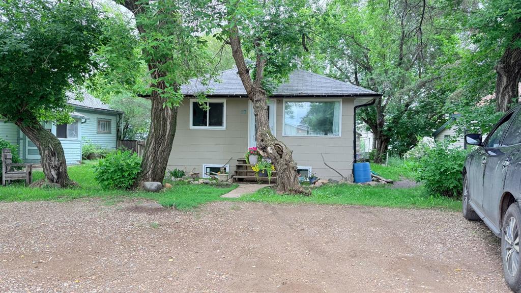 117 2 Street W, A2324048, Saskatchewan,