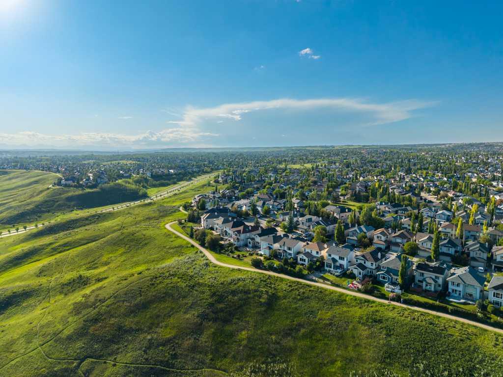 Third View of 126 Tuscany Ravine Close NW, Tuscany, Calgary, Alberta, T3L 2Y5