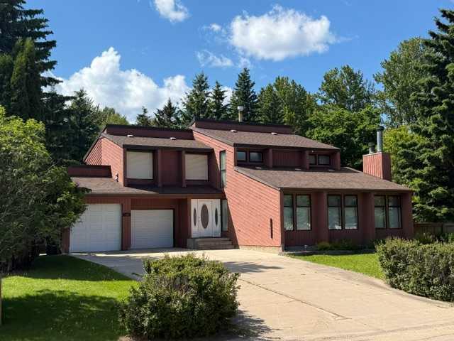 920 6 Street SE, A2324075, Alberta,