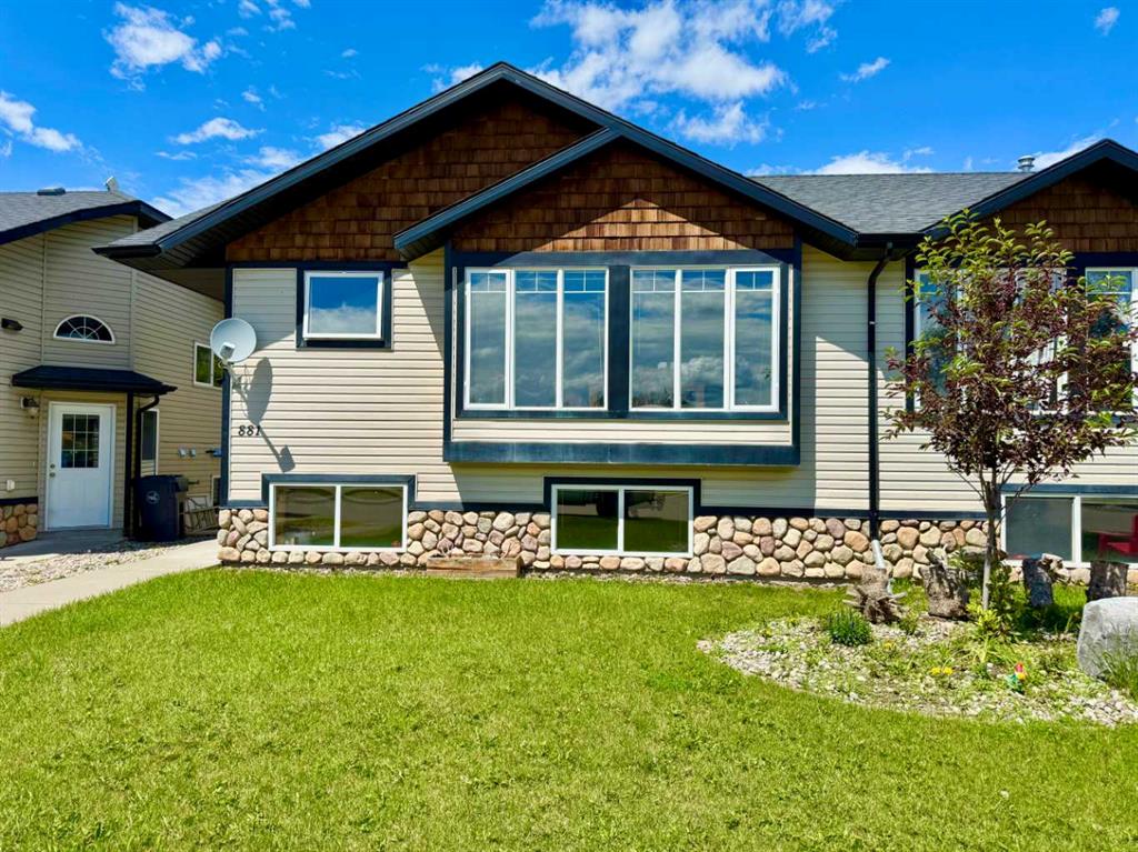 881 Kettles Street , A2324104, Alberta,