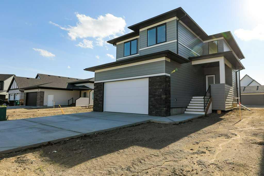 664 Devonia Road W, A2324132, Alberta,