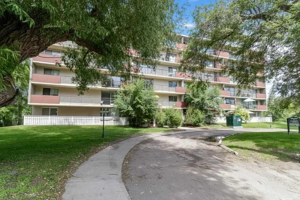 107, 4700 55 Street , A2324136, Alberta,