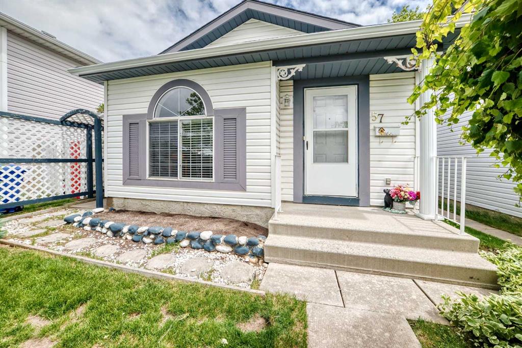 57 San Diego Way NE, A2324152, Alberta,