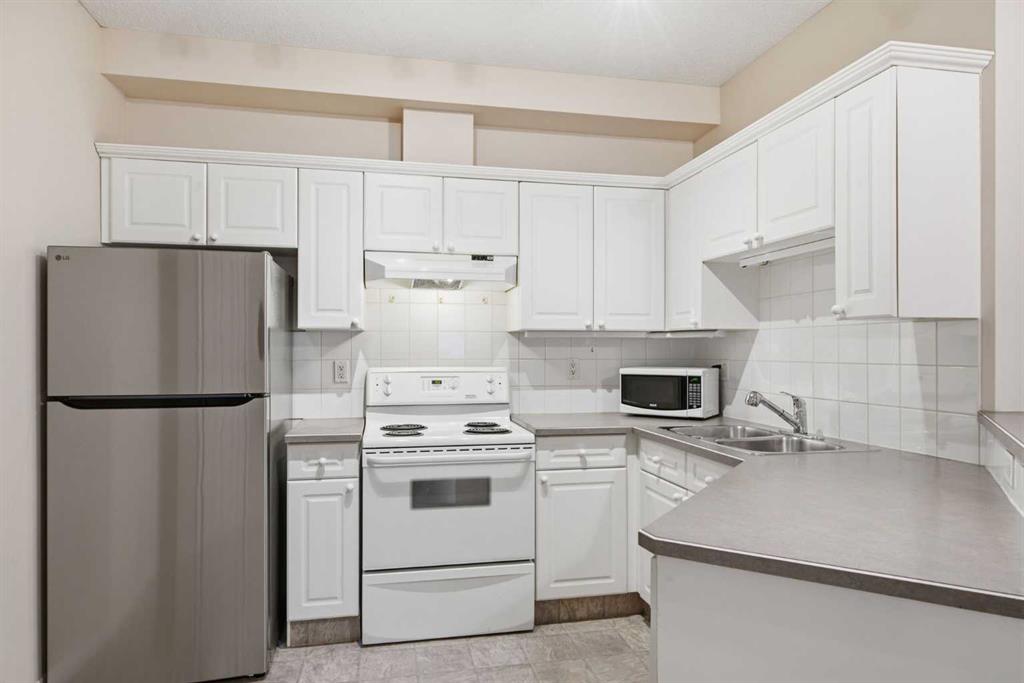 Fifth View of 103, 126 14 Avenue SW, Beltline, Calgary, Alberta, T2R 0L9