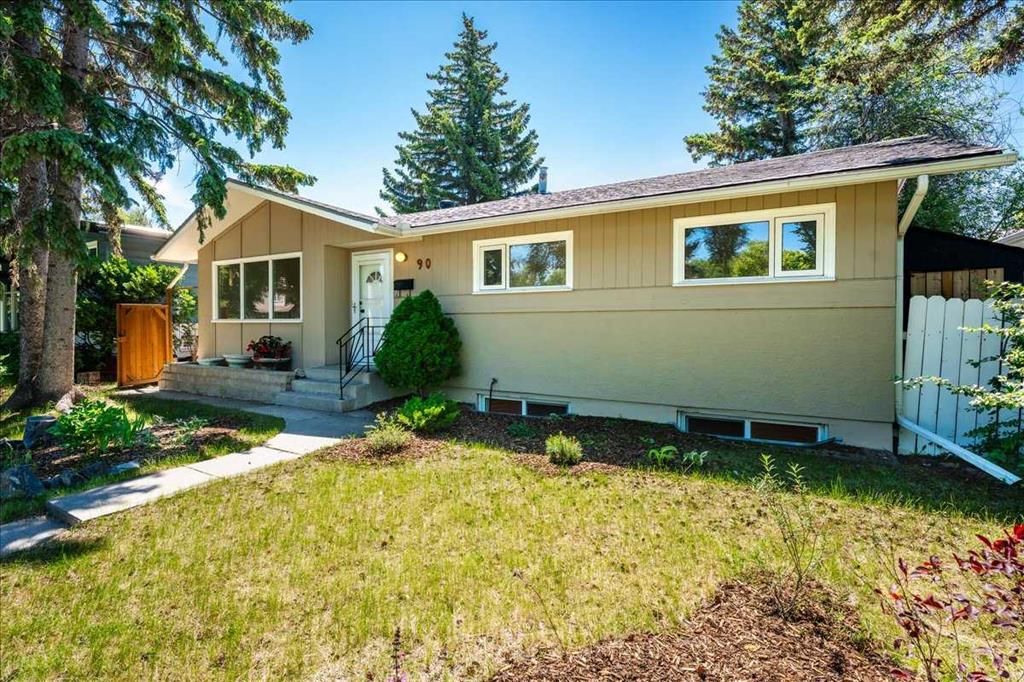 Third View of 90 Armstrong Crescent SE, Acadia, Calgary, Alberta, T2J 0X3