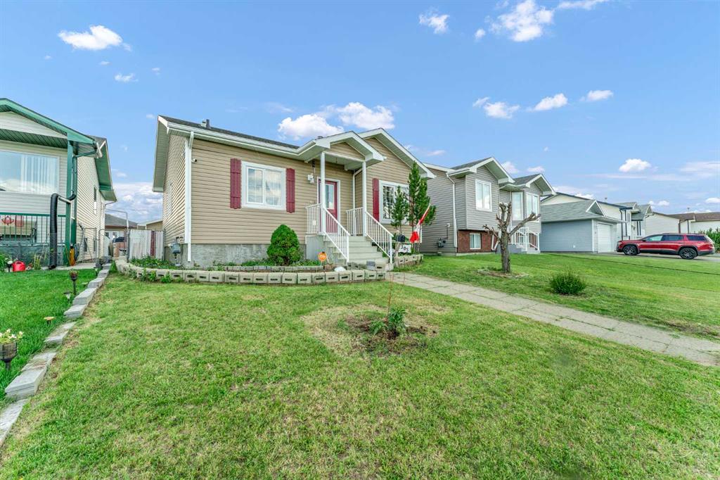 Third View of 305 5 Avenue SW, NONE, Redcliff, Alberta, T0J 2P2
