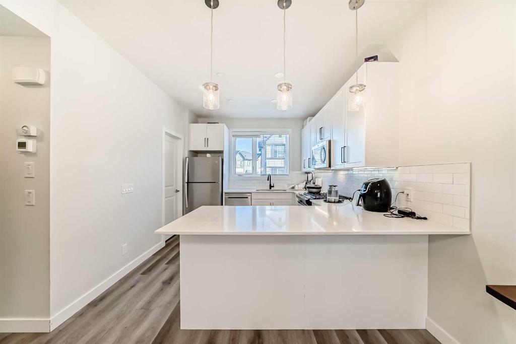 Third View of 30 Evanscrest Park NW, Evanston, Calgary, Alberta, T3P 1R3