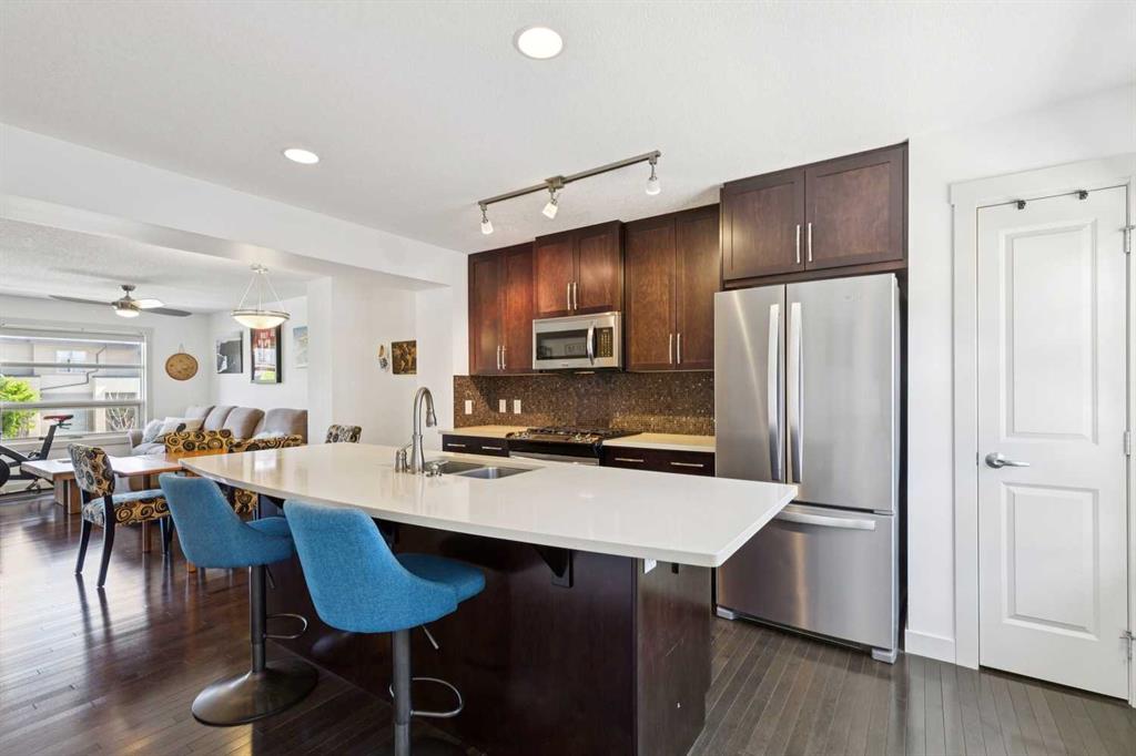 Main View of 27 Aspen Hills Green SW, Aspen Woods, Calgary, Alberta, T3H 0H6