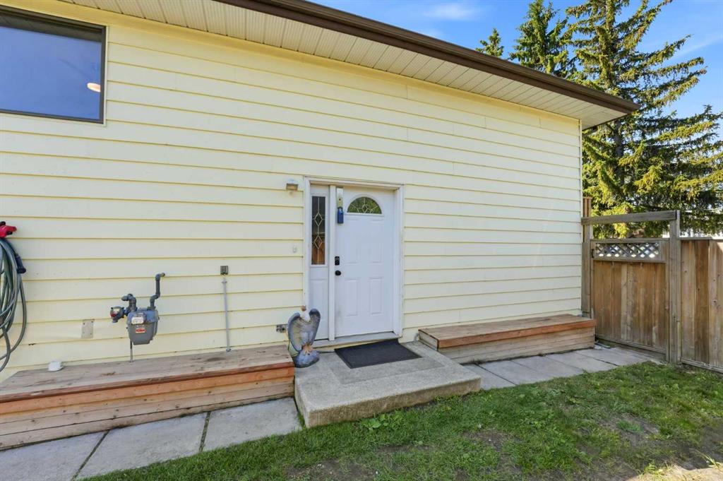 Fifth View of 9 Griffiths Avenue , Glendale Park Estates, Red Deer, Alberta, T4P 2K6