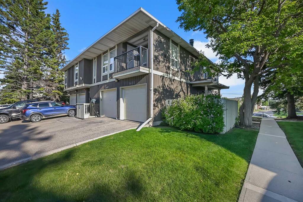 1402, 544 Blackthorn Road NE, A2324326, Alberta,