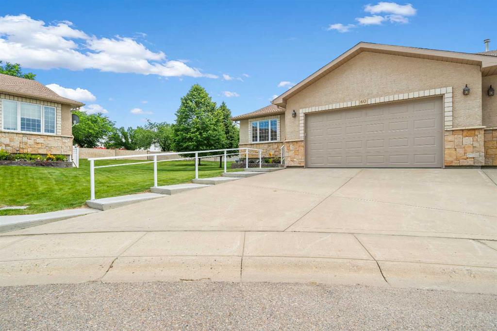 Third View of 60 Sandstone Place SE, Southview-Park Meadows, Medicine Hat, Alberta, T1B 4R9