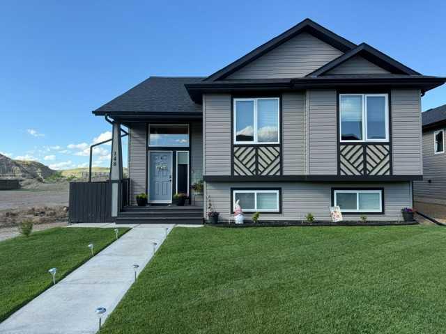 Second View of 148 10 Avenue SE, Bankview, Drumheller, Alberta, T0J 0Y6