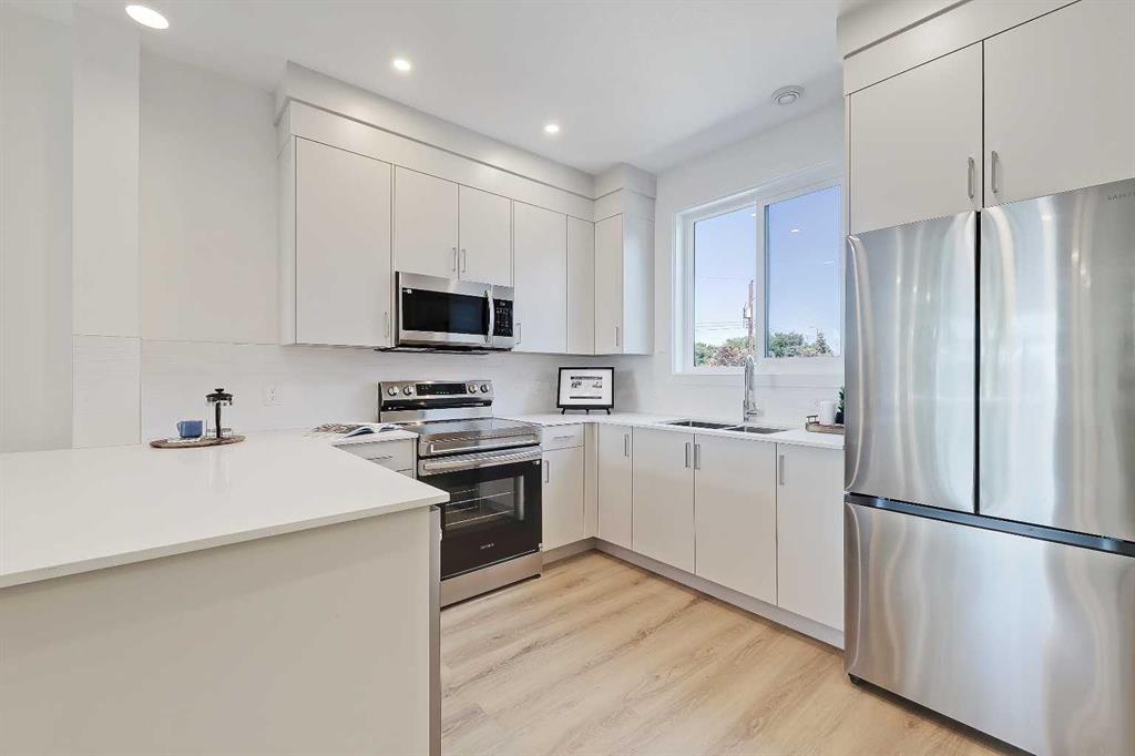 Third View of 7, 828 8 Avenue NE, Renfrew, Calgary, Alberta, T2E 9E2