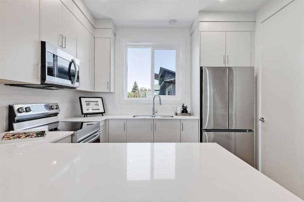 Fourth View of 7, 828 8 Avenue NE, Renfrew, Calgary, Alberta, T2E 9E2