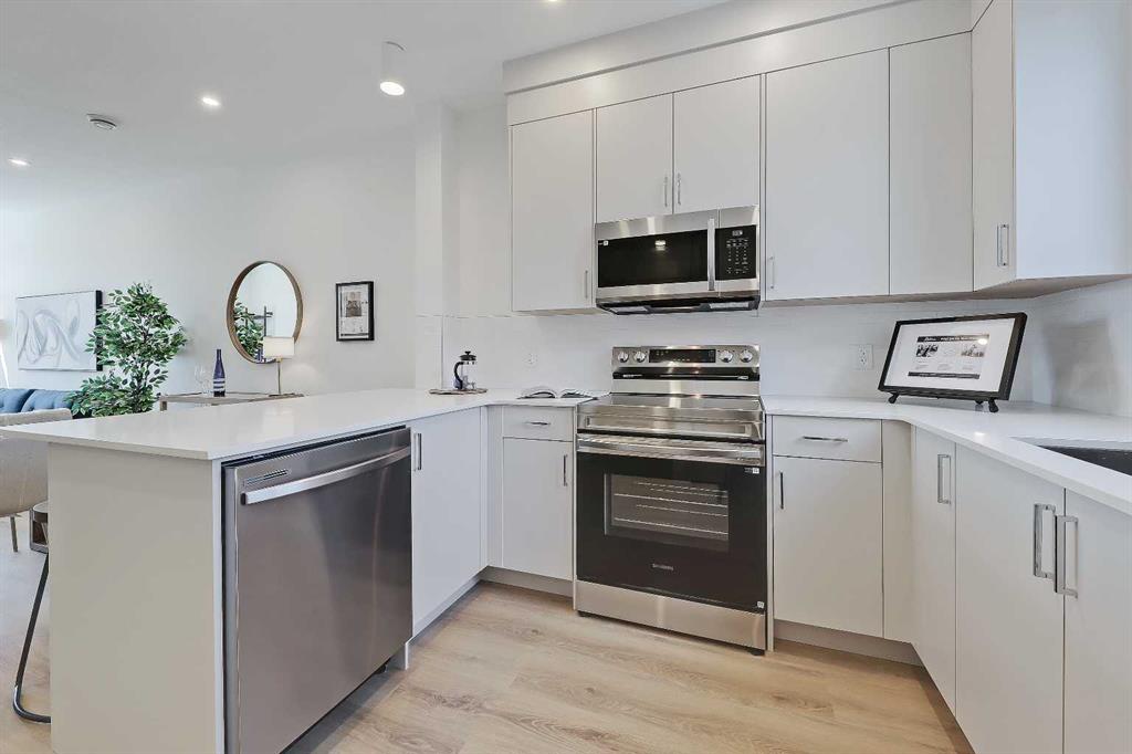 Fifth View of 7, 828 8 Avenue NE, Renfrew, Calgary, Alberta, T2E 9E2