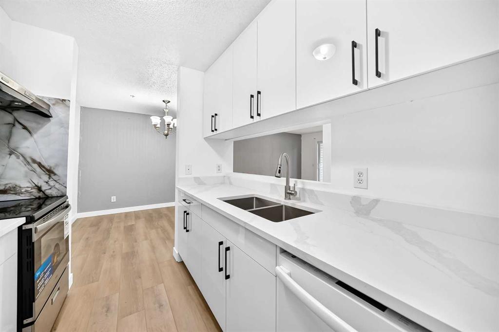 Fourth View of 2110, 6224 17 Avenue SE, Red Carpet, Calgary, Alberta, T2A 7X8