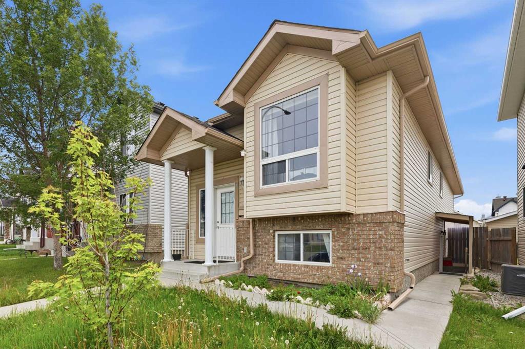 Fourth View of 20 Saddlefield Road NE, Saddle Ridge, Calgary, Alberta, T3J4Z8