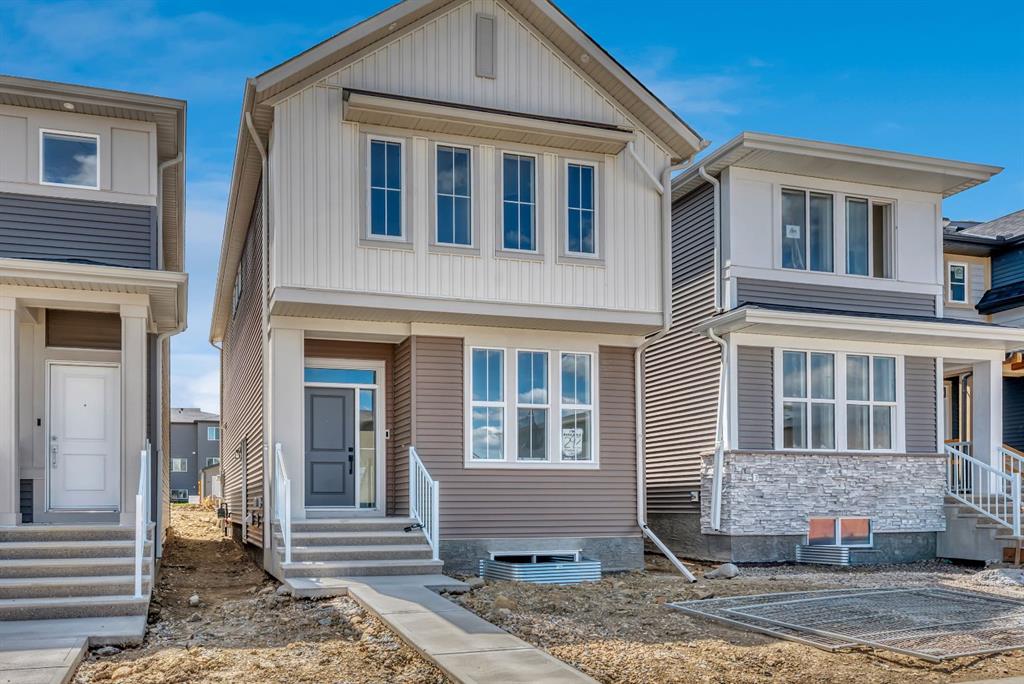 Second View of 292 Marmot Grove NW, Glacier Ridge, Calgary, Alberta, T3R 2B5