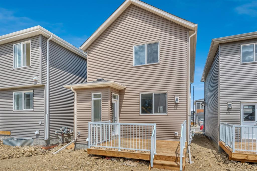 Third View of 292 Marmot Grove NW, Glacier Ridge, Calgary, Alberta, T3R 2B5
