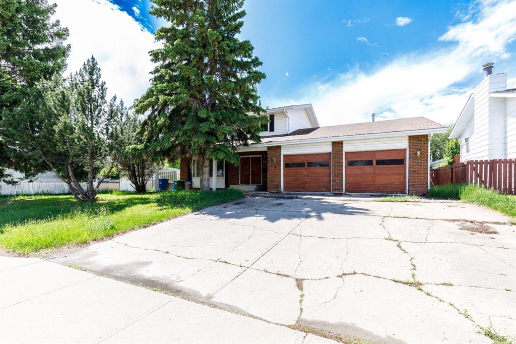 Second View of 36 Asmundsen Avenue , Anders Park, Red Deer, Alberta, T4R 1E9